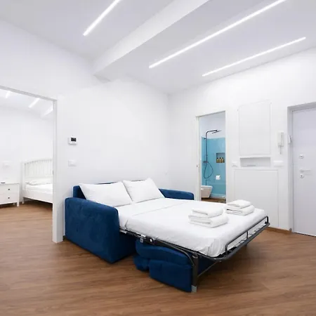 Bilocale Al Mare , Ascensore & Wifi , Stazione Apartment *